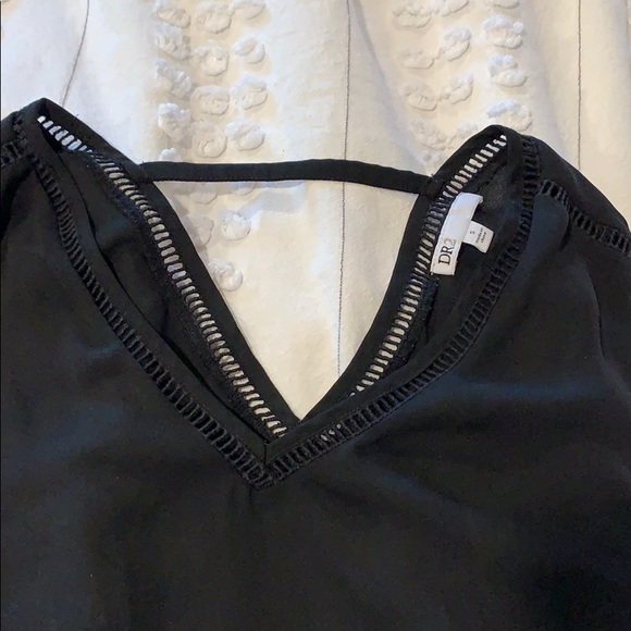 Black float blouse - Picture 3 of 5